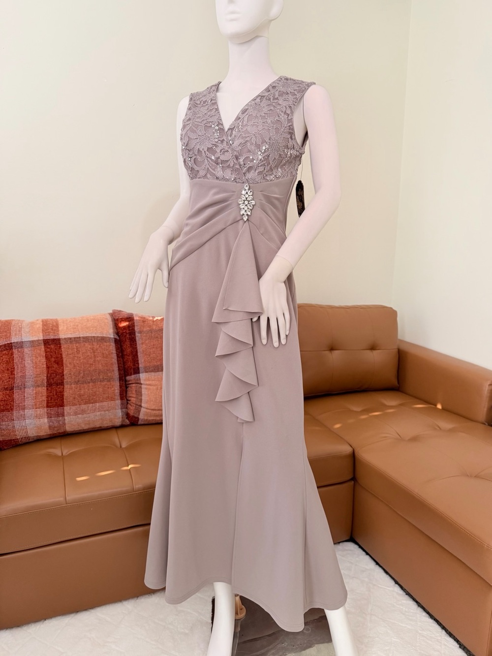 Society Dusty Mauve Lace-Top Midi Dress with Rhinestone Accent